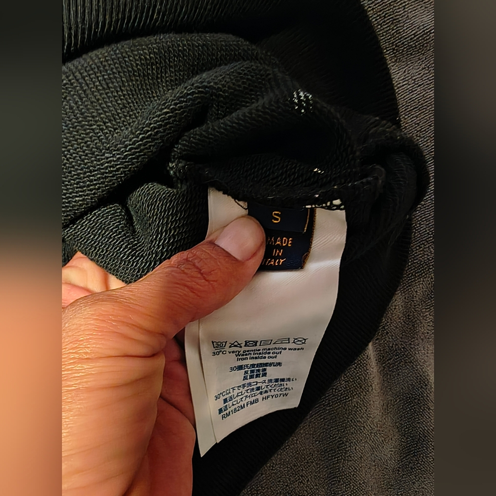 Men's Black Designer Sweater - Picture 9 of 9